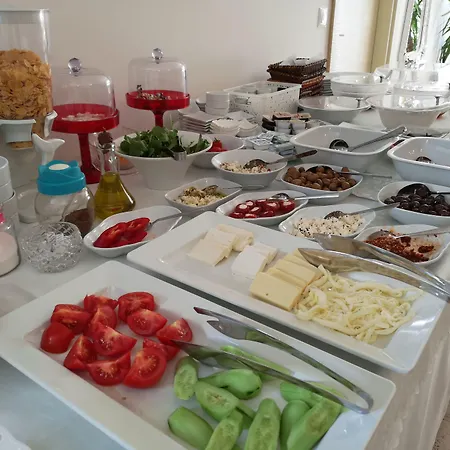 坎迪拉布迪克酒店 住宿加早餐酒店 Çeşme