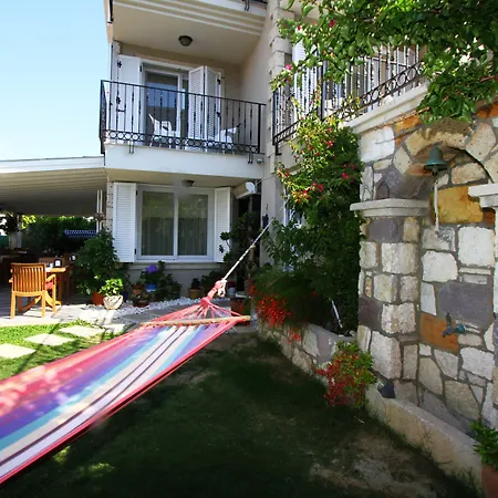 Kandira Butik Bed & Breakfast Cesme