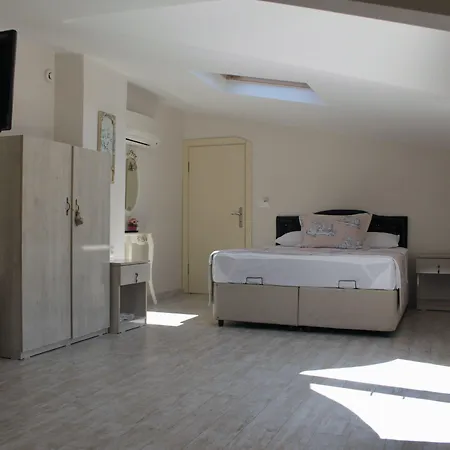 Kandira Butik 4* Cesme