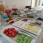 Kandira Butik Bed & Breakfast Cesme