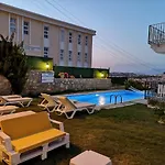 Bed & Breakfast Kandira Butik Cesme