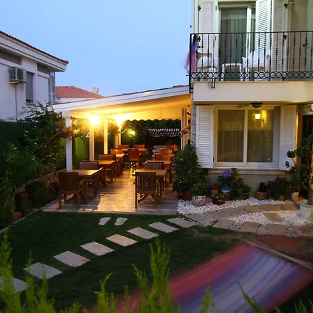 Oda ve Kahvaltı Kandıra Butik 4*