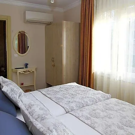 Kandira Butik Cesme