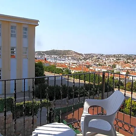 Kandira Butik Cesme