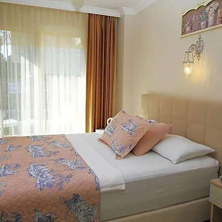 Bed & Breakfast Kandira Butik Cesme