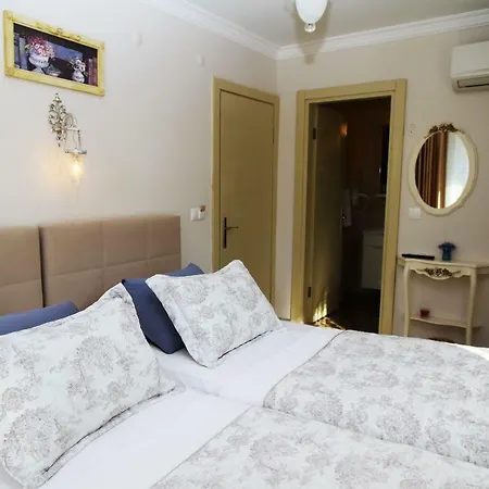 Bed and Breakfast Kandira Butik Çeşme