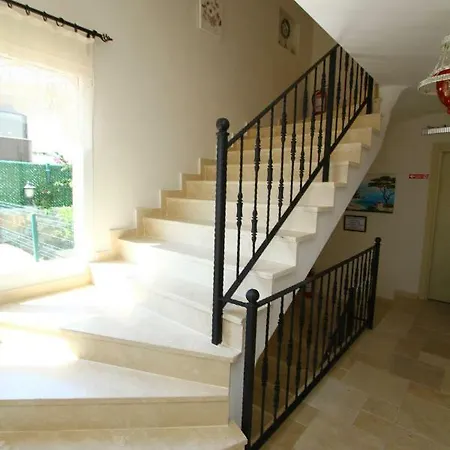 Kandira Butik Cesme