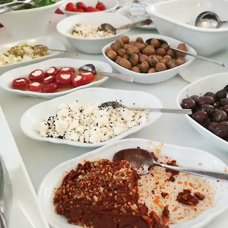 فندق مبيت وإفطار Kandira Butik Çeşme