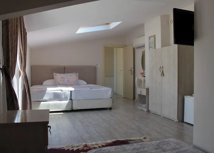 Kandira Butik Çeşme