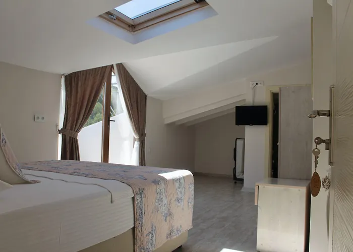 Kandira Butik Çeşme